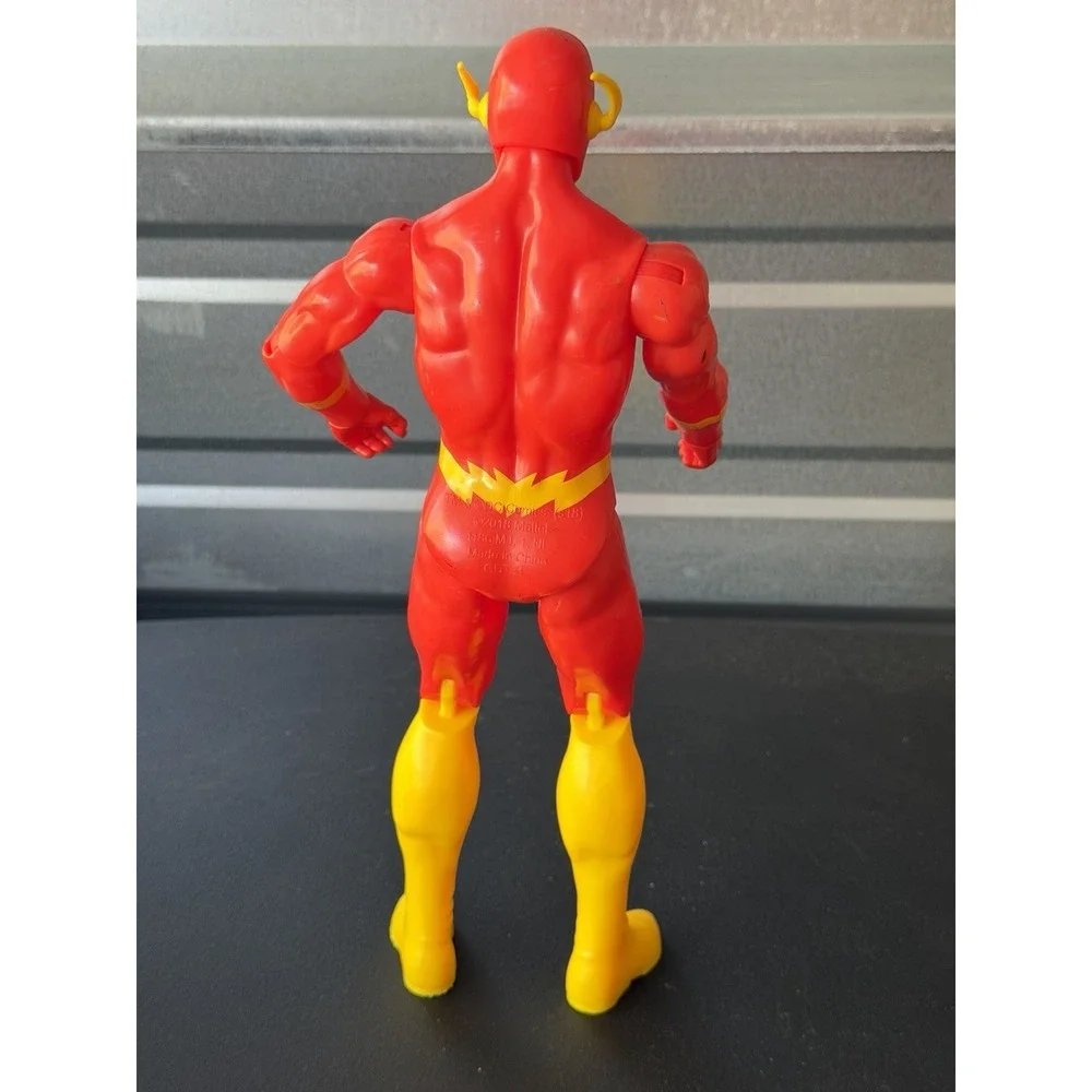 THE FLASH 2016 Hasbro 11